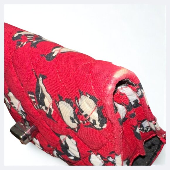 Vera Bradley Playful Penguins Red Pattern Your Turn Smartphone Wallet Wristlet - Picture 15 of 15